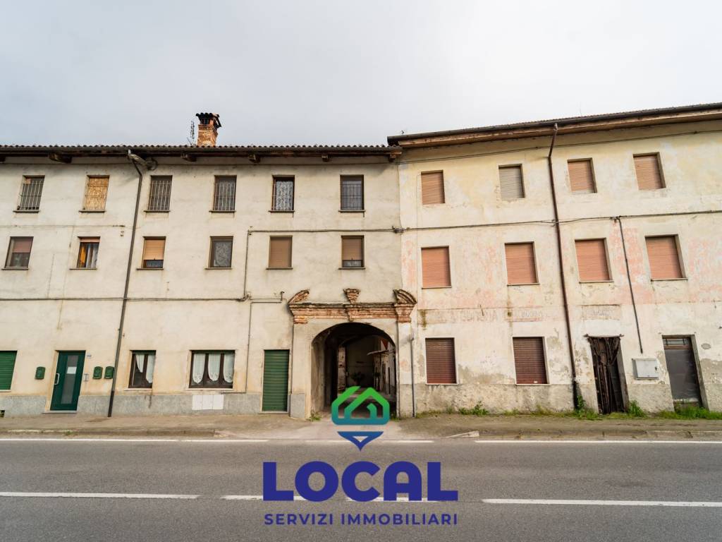 casa indipendente in vendita a Fossano in zona Murazzo