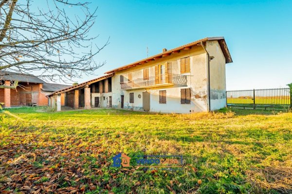 casa indipendente in vendita a Fossano