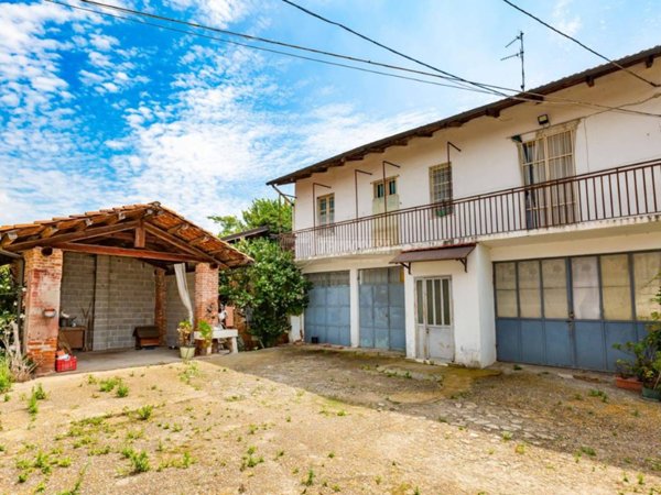 casa indipendente in vendita a Fossano