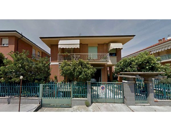 casa indipendente in vendita a Fossano