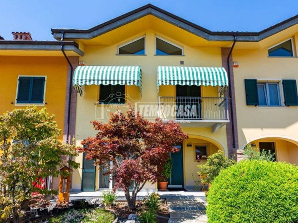 casa indipendente in vendita a Fossano