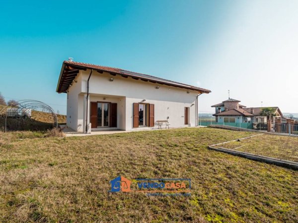 casa indipendente in vendita a Fossano