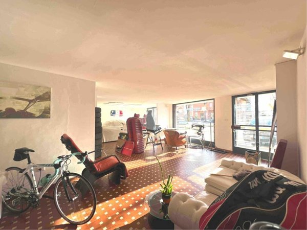 negozio in vendita a Fossano