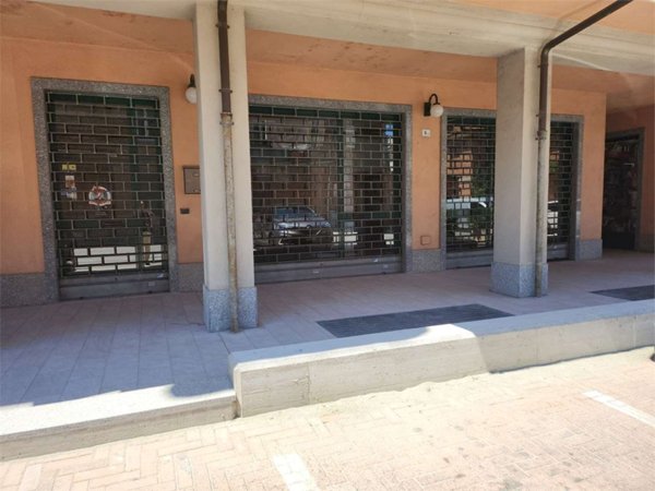 locale di sgombero in vendita a Fossano