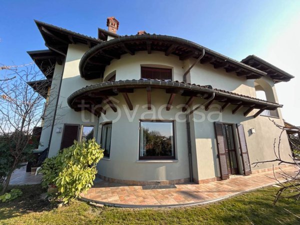 casa indipendente in vendita a Fossano