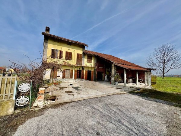 esavano in vendita a Fossano in zona Cussanio