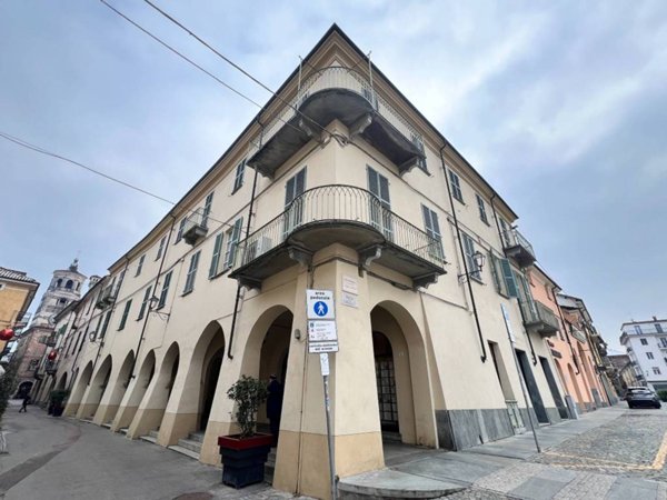intera palazzina in vendita a Fossano in zona San Martino