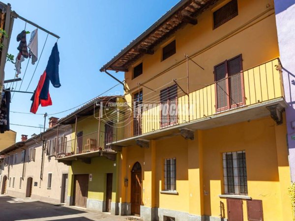 casa indipendente in vendita a Fossano