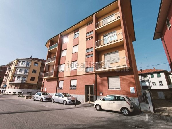 appartamento in vendita a Fossano in zona Santa Lucia