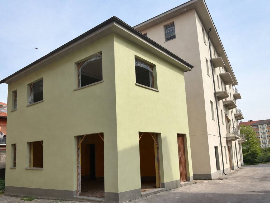 casa indipendente in vendita a Fossano