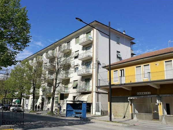 appartamento in vendita a Fossano in zona Santa Lucia