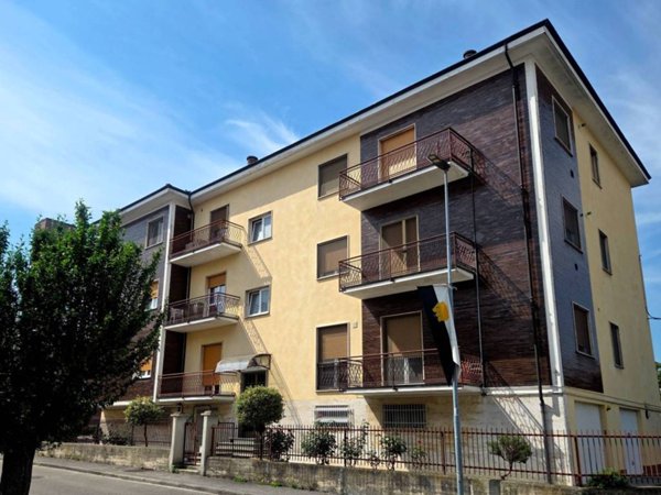 appartamento in vendita a Fossano in zona Santa Lucia