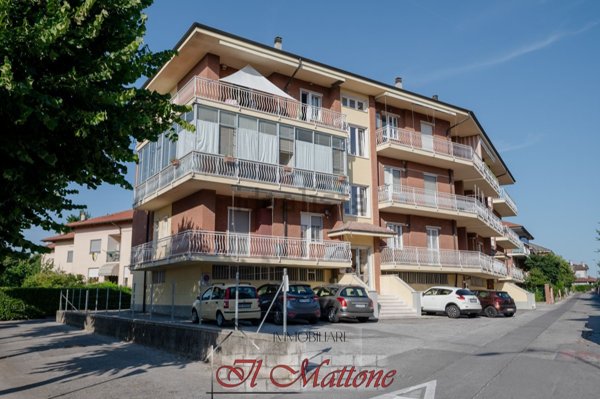 appartamento in vendita a Fossano in zona Santa Lucia