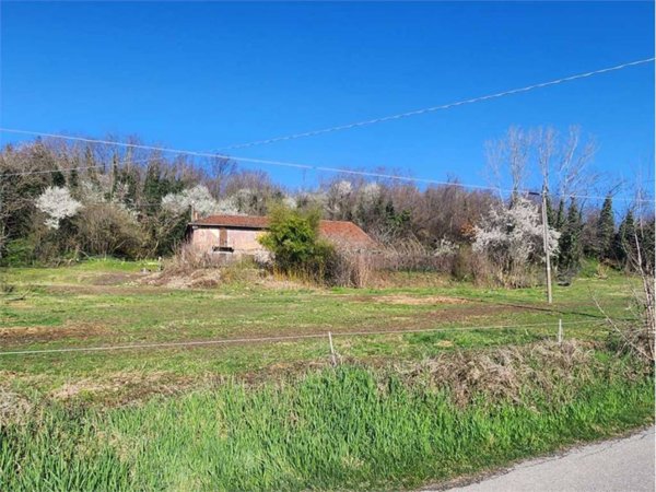 casale in vendita a Fossano in zona Boschetti