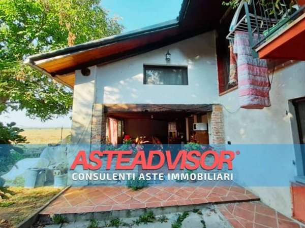 casa indipendente in vendita a Fossano in zona Piovani