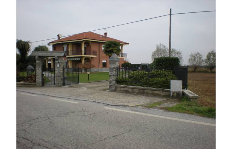 casa indipendente in vendita a Fossano in zona Murazzo