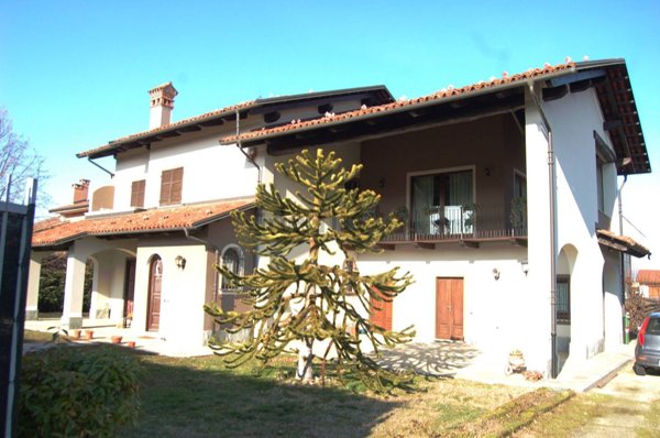 casa indipendente in vendita a Fossano