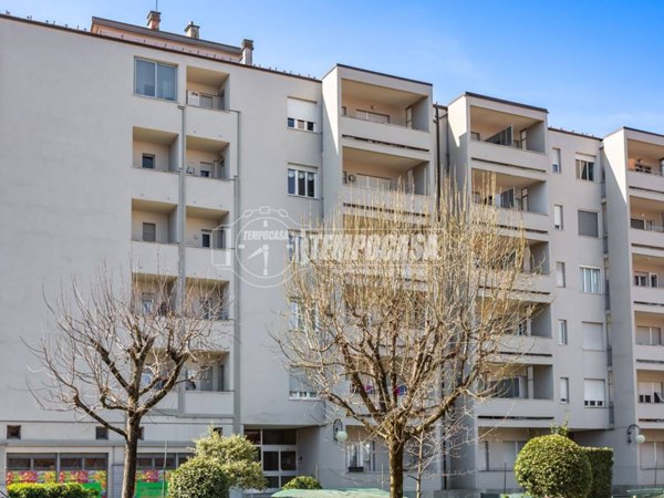 appartamento in vendita a Fossano in zona Santa Lucia