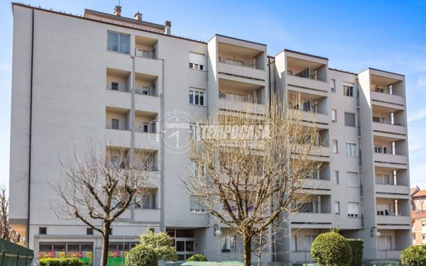 appartamento in vendita a Fossano in zona Santa Lucia