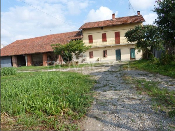 casa indipendente in vendita a Fossano