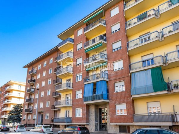 appartamento in vendita a Fossano in zona Santa Lucia