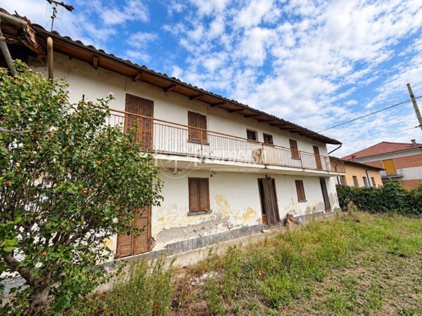 casale in vendita a Fossano in zona Mellea