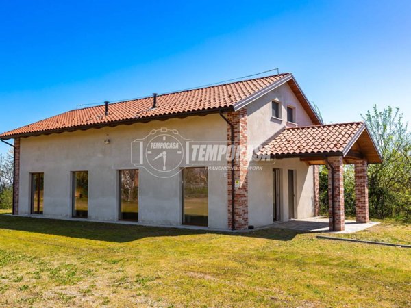 casa indipendente in vendita a Fossano in zona San Sebastiano