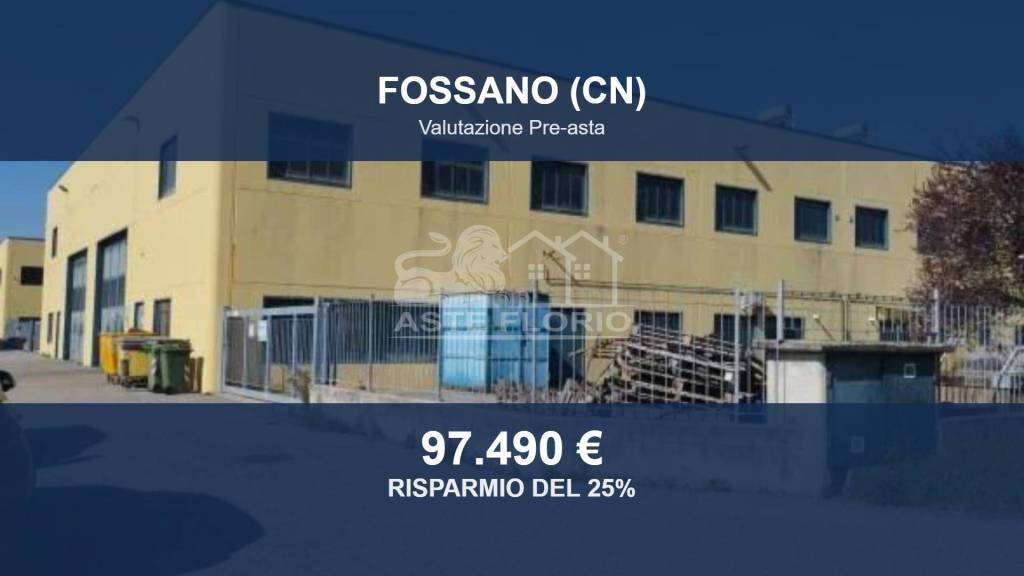 locale commerciale in vendita a Fossano