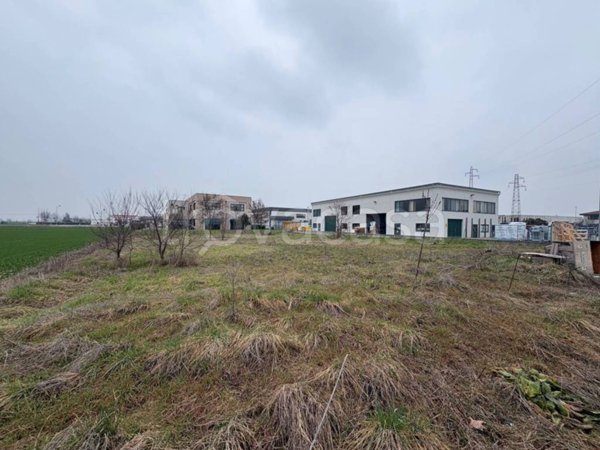 terreno in vendita a Fossano