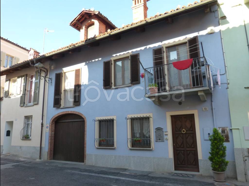 casa indipendente in vendita a Fossano