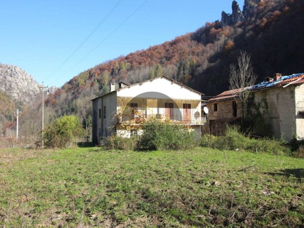 casa indipendente in vendita a Frabosa Soprana
