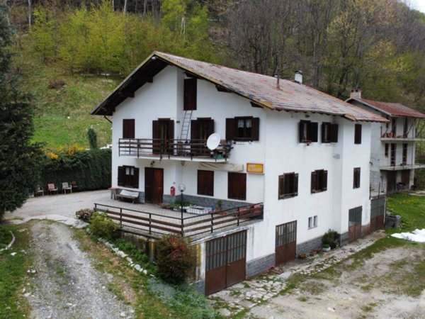 casa indipendente in vendita a Frabosa Sottana in zona Prato Nevoso