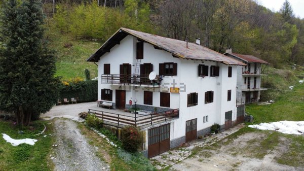 casa indipendente in vendita a Frabosa Sottana in zona Prato Nevoso