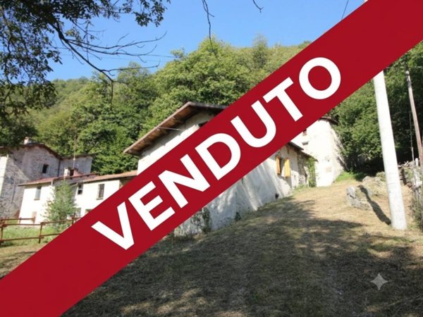 casa indipendente in vendita a Frabosa Sottana in zona Riosecco