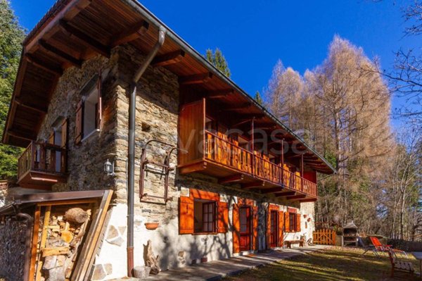 casa indipendente in vendita a Frassino