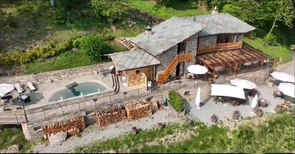 casa indipendente in vendita a Frassino