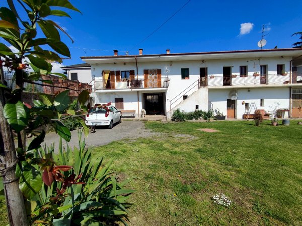casa indipendente in vendita a Gambasca