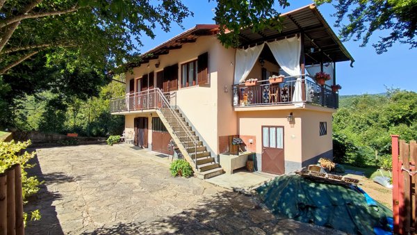 casa indipendente in vendita a Gambasca
