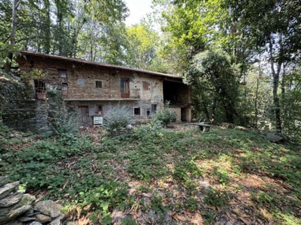 casa indipendente in vendita a Gambasca