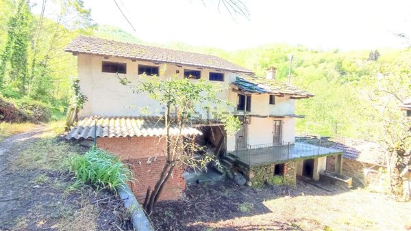 casa indipendente in vendita a Gambasca