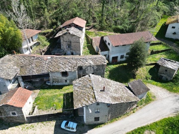 casa indipendente in vendita a Gambasca