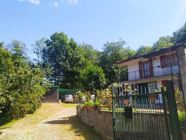 casa indipendente in vendita a Gambasca