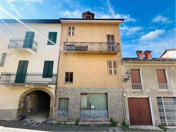 casa indipendente in vendita a Garessio