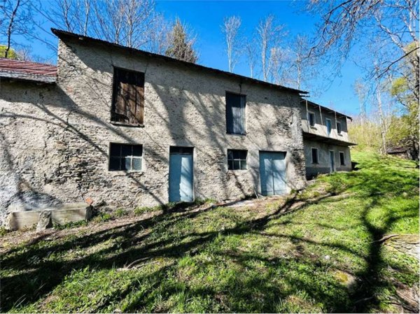 casa indipendente in vendita a Garessio