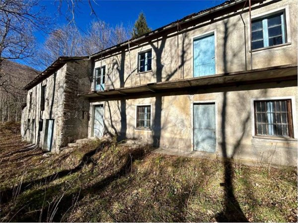 casa indipendente in vendita a Garessio