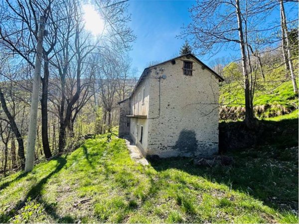 casa indipendente in vendita a Garessio