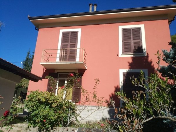 casa indipendente in vendita a Garessio in zona Trappa