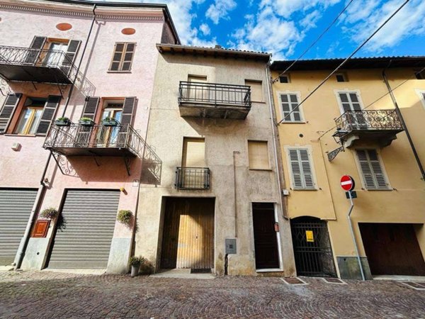 casa indipendente in vendita a Garessio