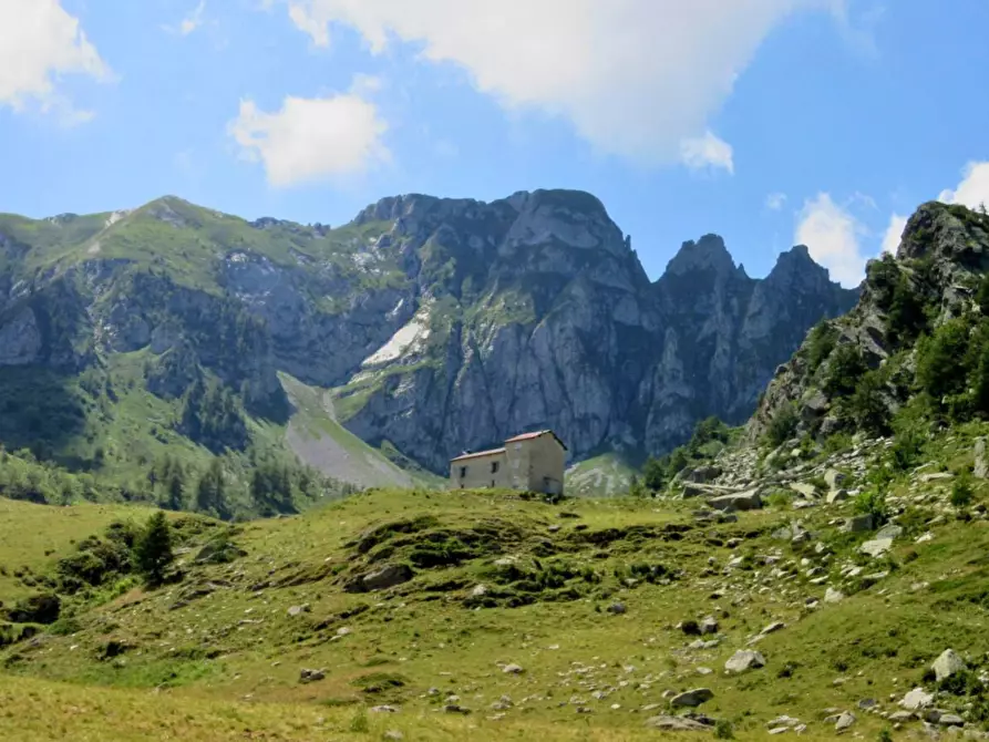 casa indipendente in vendita a Garessio