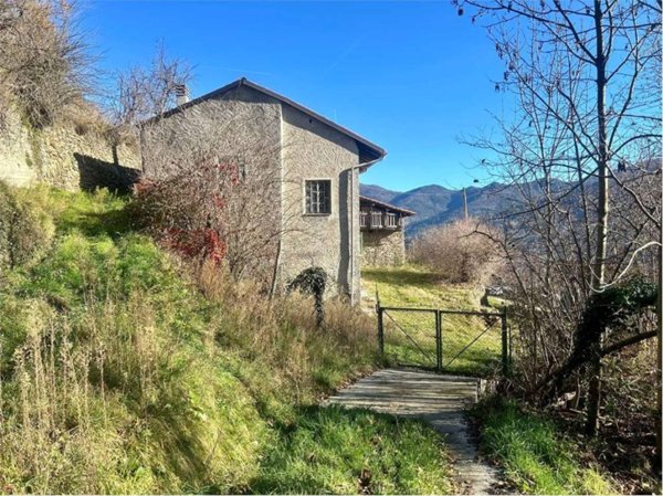 casa indipendente in vendita a Garessio in zona Mursecco